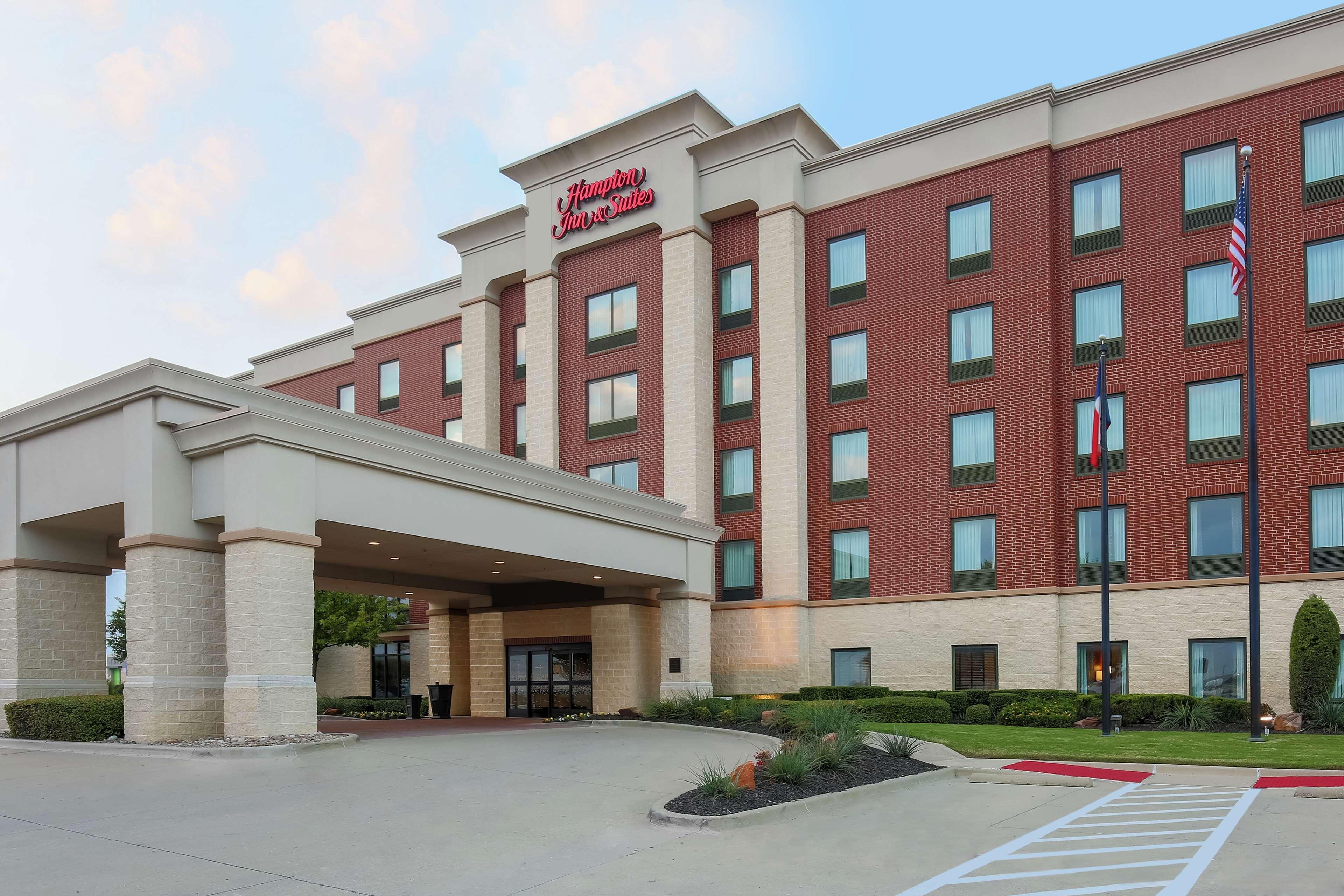 Hampton & Dallas-allen Hotel