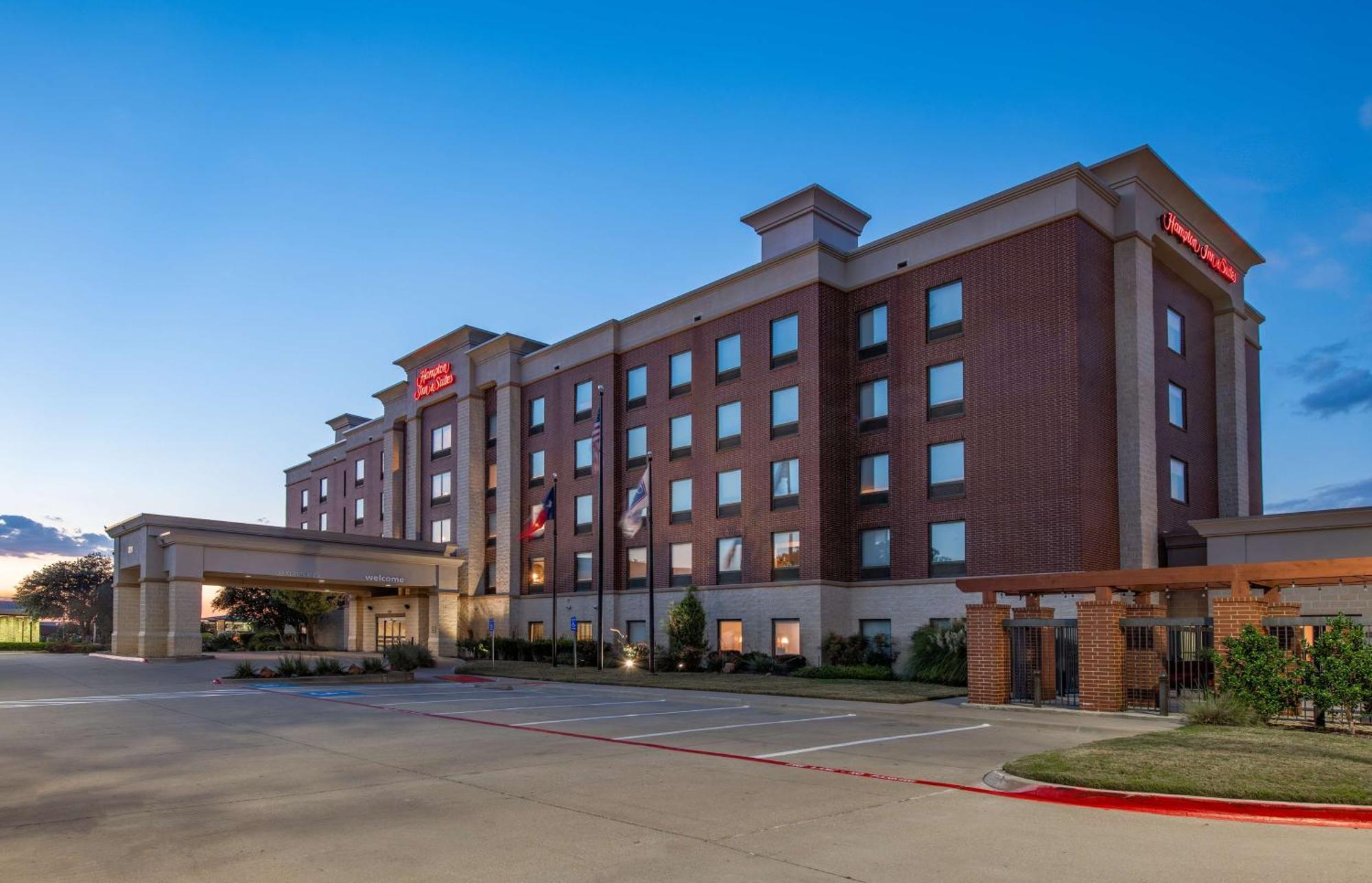 Hampton Inn&suites Dallas-allen 3* Allen